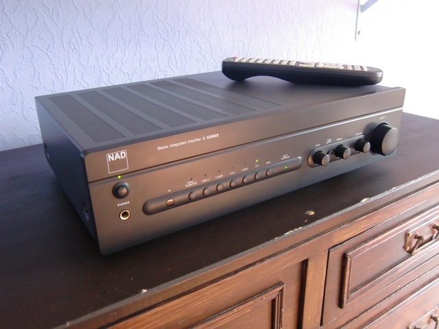 NAD C 320 BEE