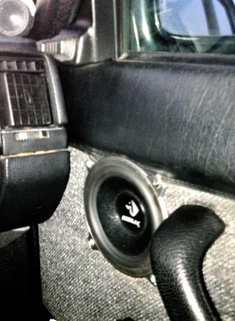 Musik Für Den Volvo 240