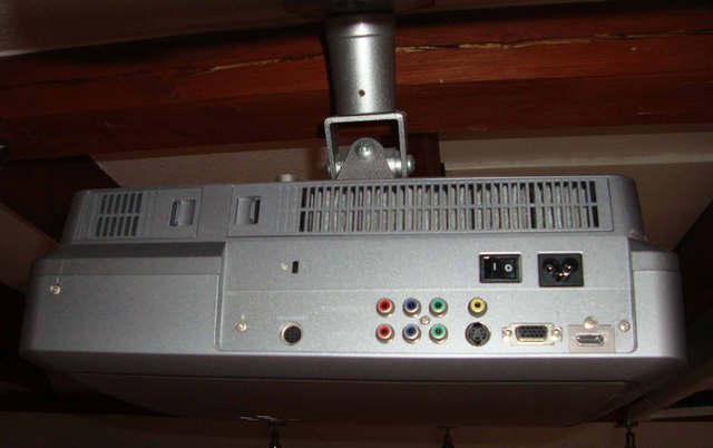 Sanyo Z4 Hinten