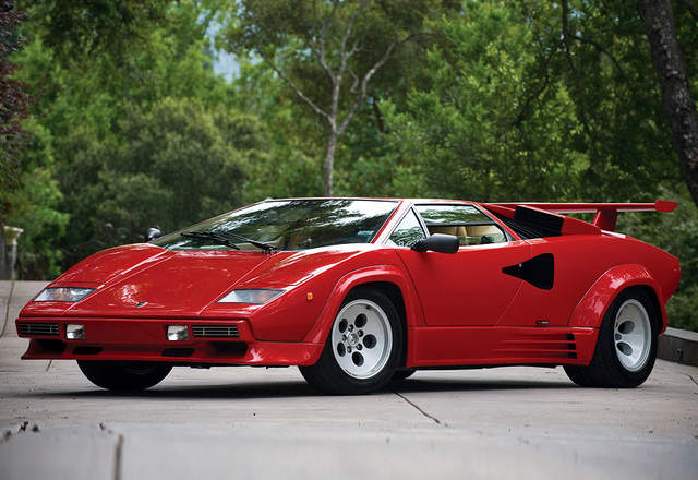 1985-lamborghini-countach-lp5000-s-quattrovalvole 2