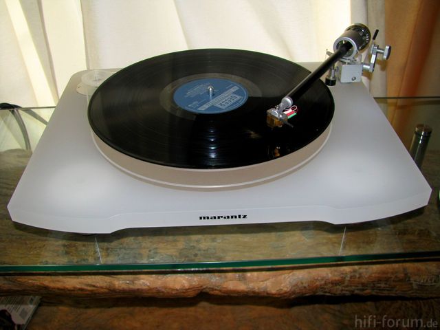 marantz_tt15