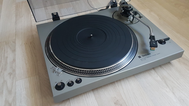 Plattenspieler 26 Technics sl 1700