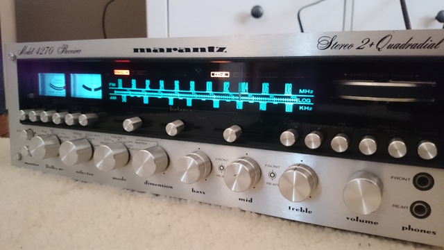 Marantz1 713677