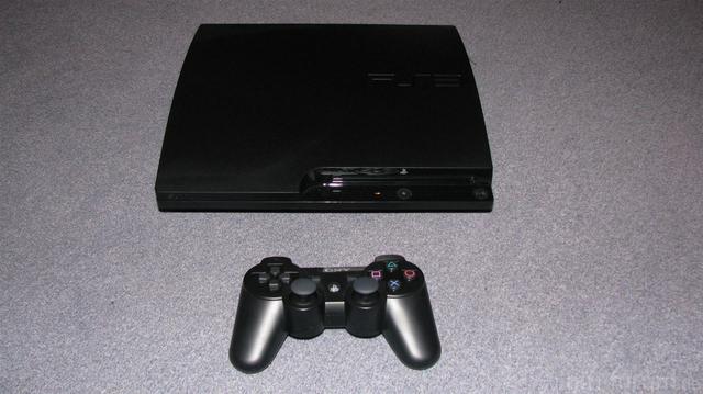 Sony PS3 Slim CECH-3004B neuwertig Restgarantie, PC, Multimediaplayer