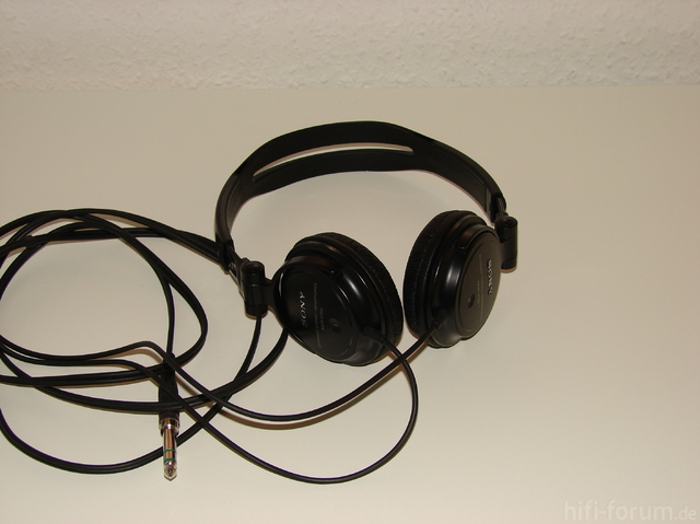 Sony MDR-V150