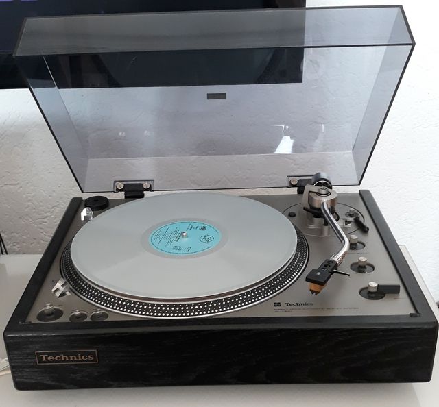 Technics SL 1300 Mit Denon 301