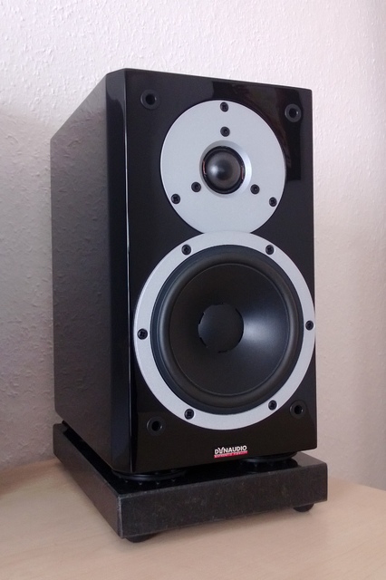 Dynaudio Excite X12