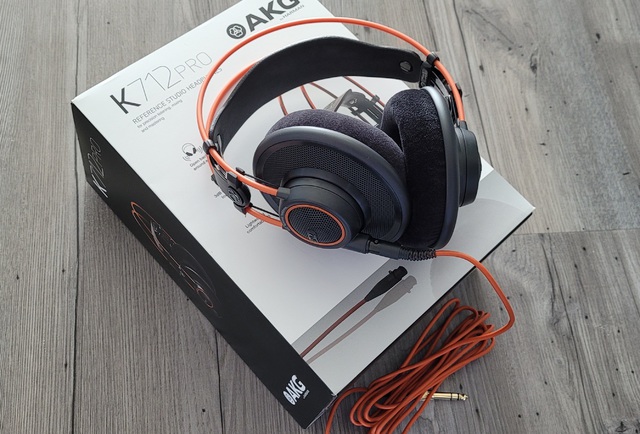 AKG K712 Pro