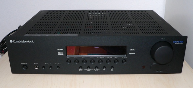 Cambridge Audio Azur 540 R V3   00