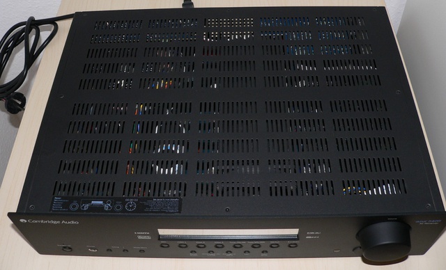 Cambridge Audio Azur 540 R V3   02