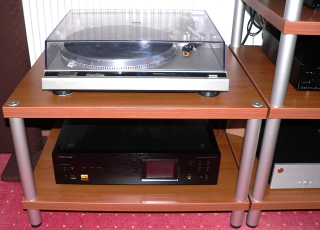 Pioneer N 70 A