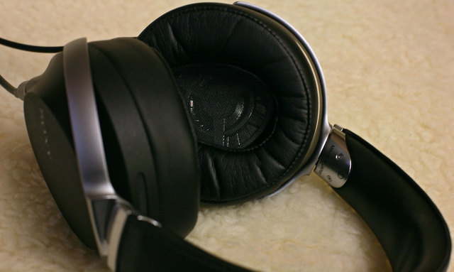 Sony MDR-Z7