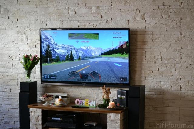 Bilder eurer steinwände / kiesbetten, racks, gehäuse hifi forum ... Wohnzimmer tv steinwand