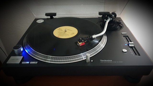 Technics SL 1210 GR Mit Audio Technics VM 740