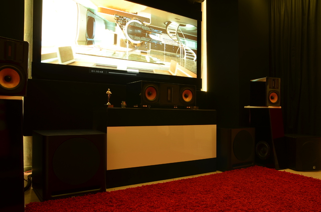 XTZ 1x12 Cinema Subs In Meinem Heimkino- / Musikzimmer