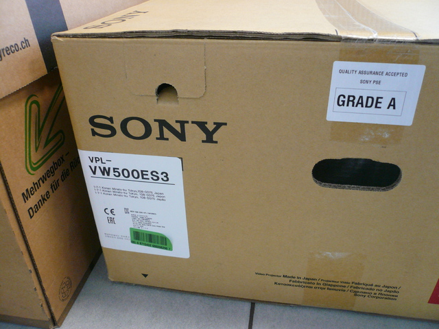 Sony VW500