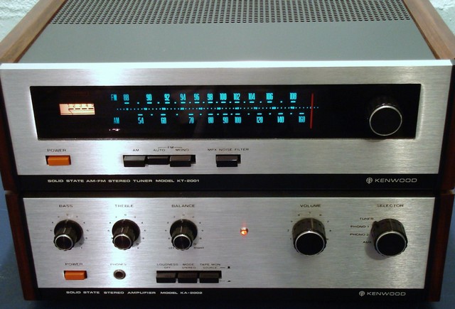 Kenwood KA-2002