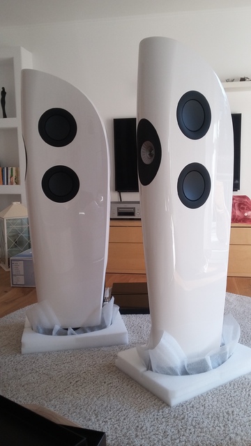 KEF Blade 2