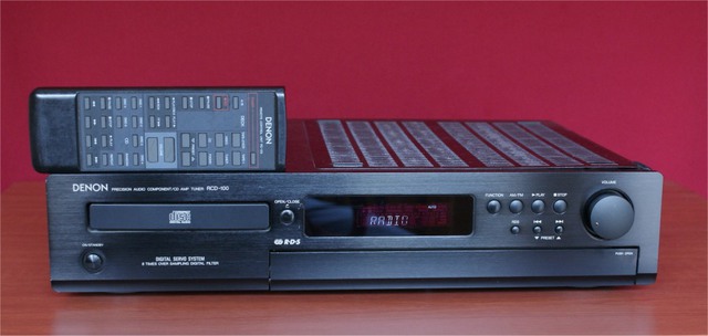 Denon RCD 100