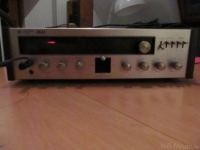 Akai 004