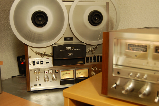 Sony Vintage TC 758