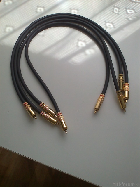 Stratos Kabel 001