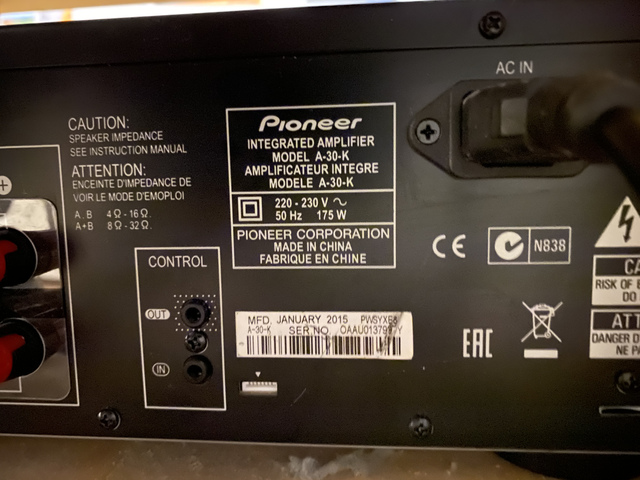 Pioneer A30 Control