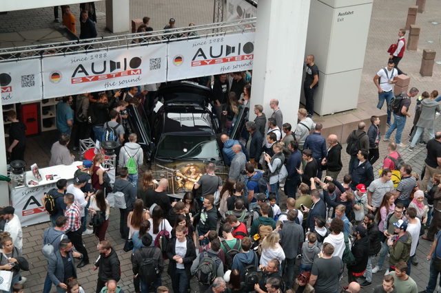 IAA 2017 Audio System Stand