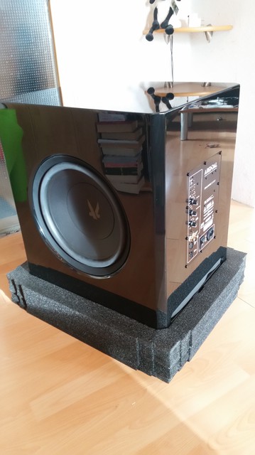 Arendal Subwoofer 1.5 Ausgepackt