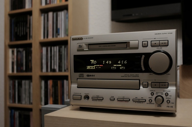 Onkyo FR-V5