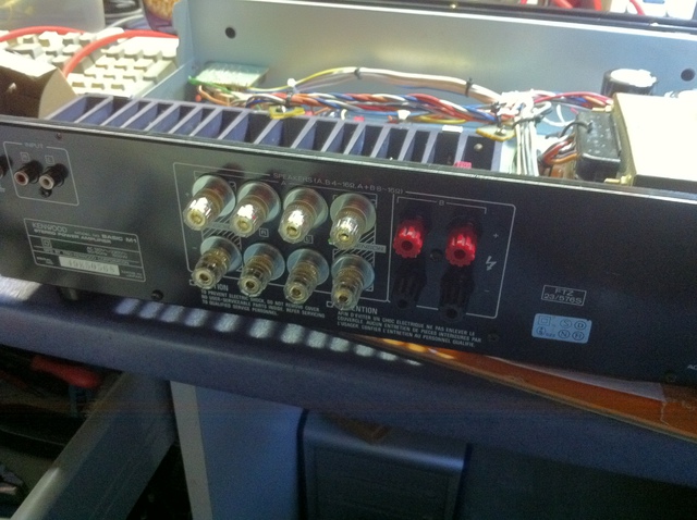 Kenwood Basic M1 LS Klemmen