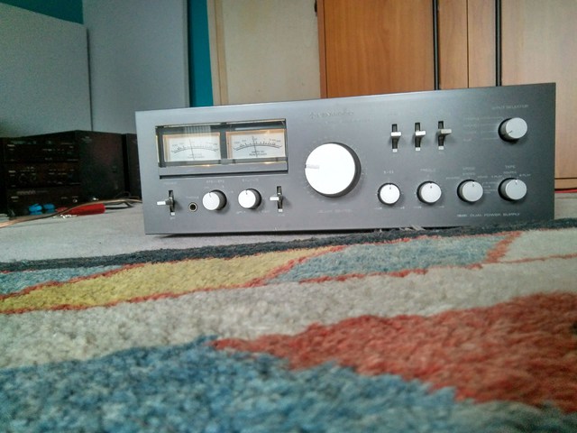 Kenwood KA 8011