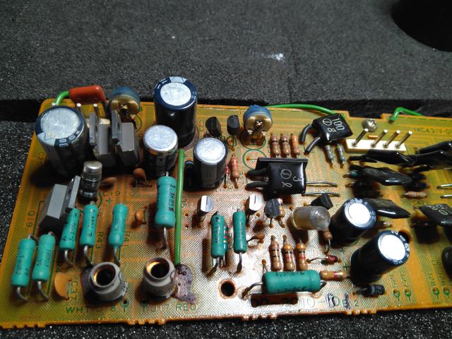 Kenwood KA 907