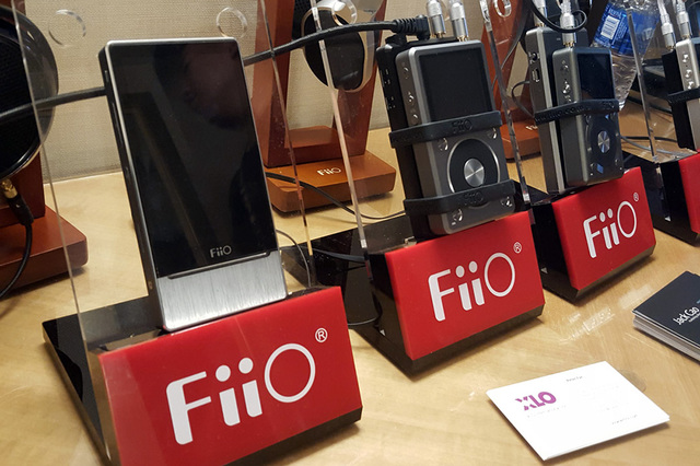 headphones_fiio