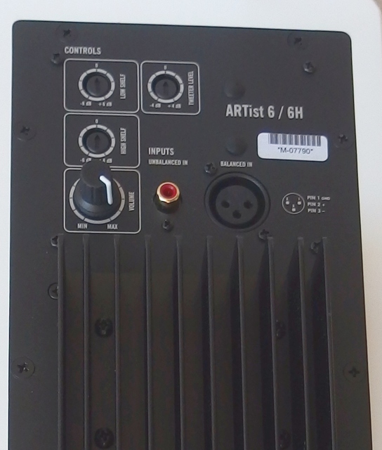 Adam Audio Artist 6H hochglanz wei