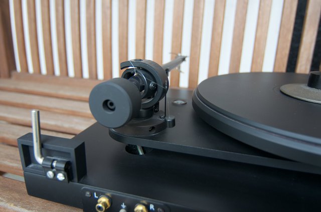 Pro-Ject 6.9