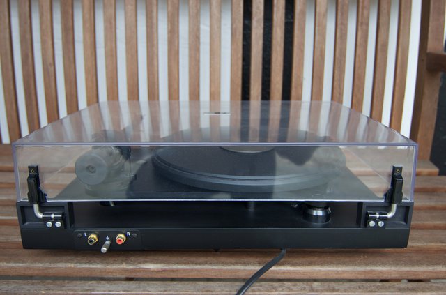 Pro-Ject 6.9