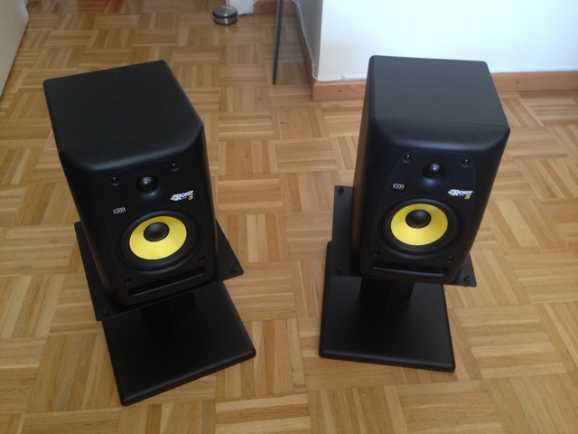 KRK RoKit5 G2 & Target HS20