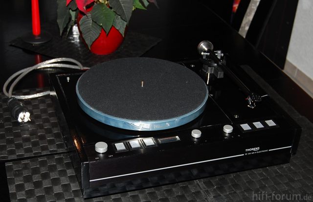 Thorens 01