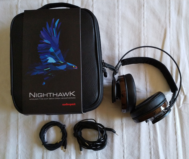 Audioquest Nighthawk - Liquid Wood