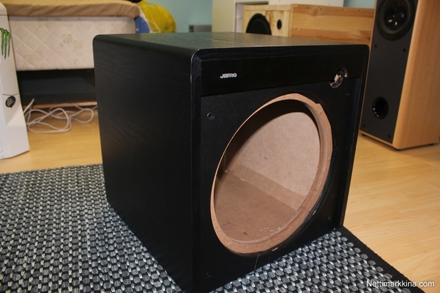 Subwoofer store jamo 660