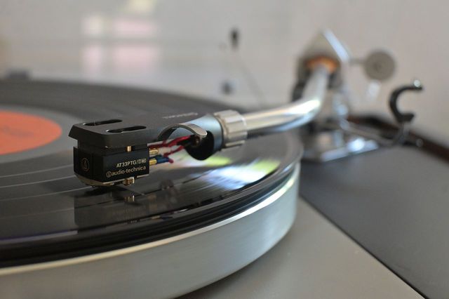 Thorens TD 125 Mit AT 33PTG2