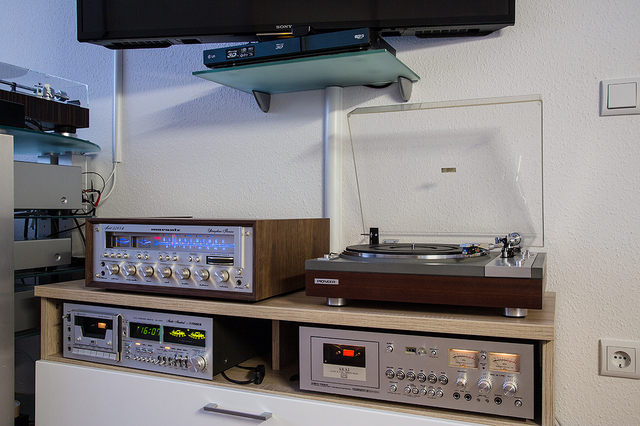 Marantz Woodcase 2