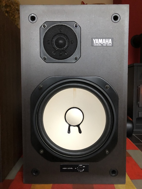 Yamaha NS 635