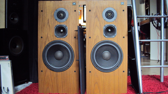 JBL L80T 1