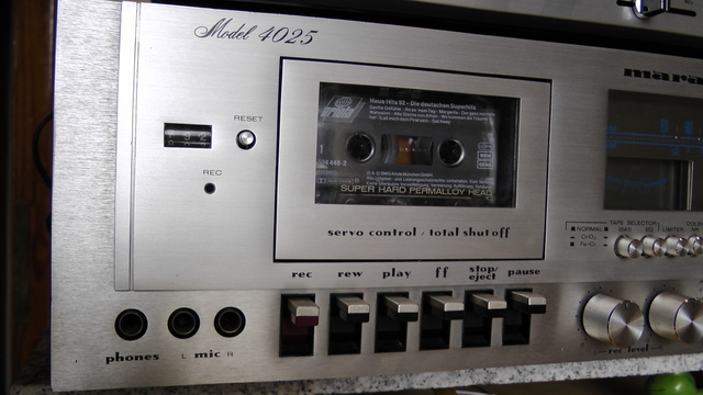 Marantz 4025 