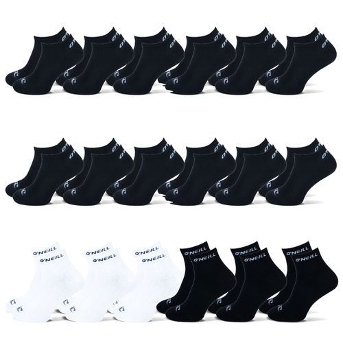 12-x-Sneaker-Black---3-x-Quarter-Black---3-x-Quarter-White-18