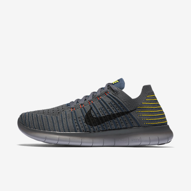 free-rn-flyknit-herren-laufschuh