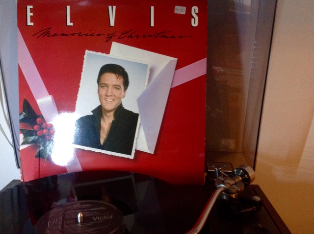 Elvis Memories of Christmas
