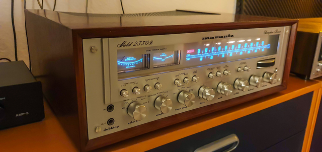 Marantz 2330 B